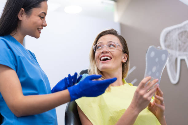 Best Veneers and Lumineers  in Oak Park Heights, MN